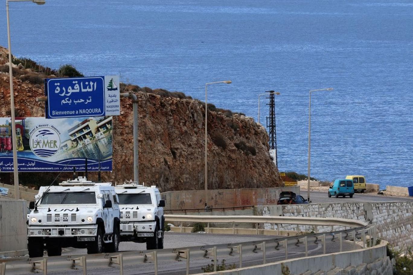 UNIFIL Aids Lebanese Army in South