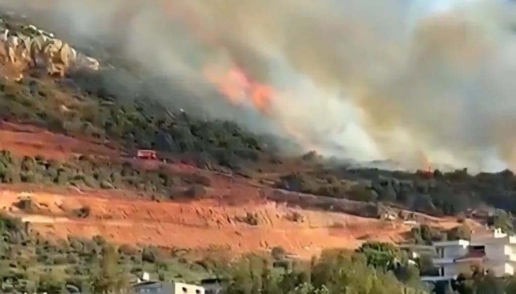 Large Fire Burns Akkar Forests