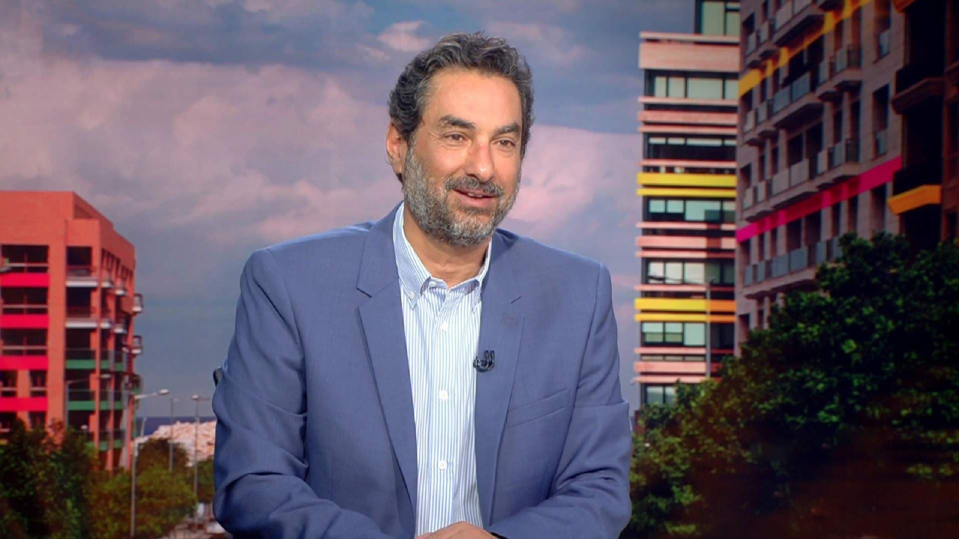 الصادق يناشد الحزب تراحمًا للشعب