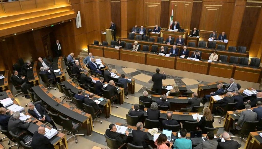 مشروع إلغاء الإعدام يواجه تعطيلًا بسبب التجاذبات السياسية ويشكل انتكاسة لحقوق الإنسان