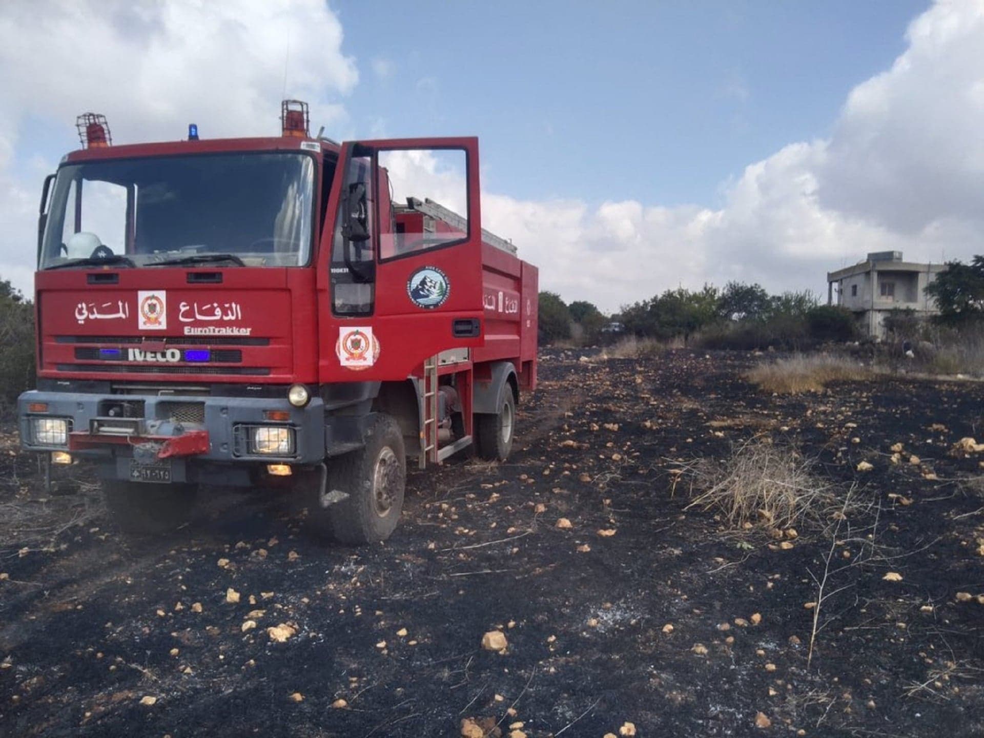 Civil Defense puts out forest fires across Lebanon