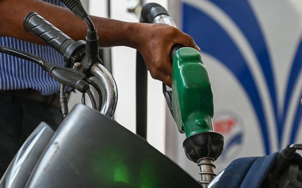 Fuel prices dip slightly here is the updated chart