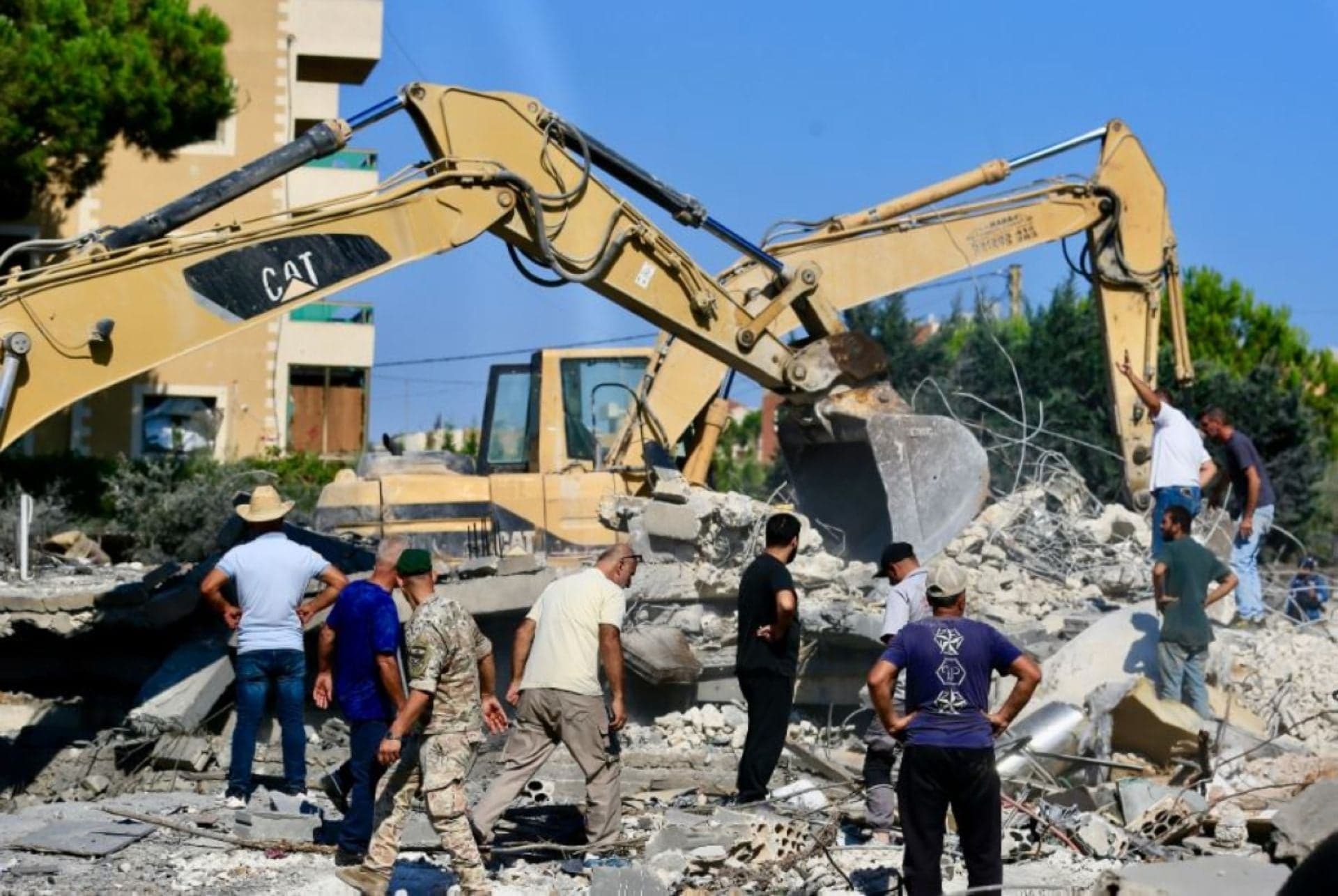Tel Aviv targets Iran and Hezbollah