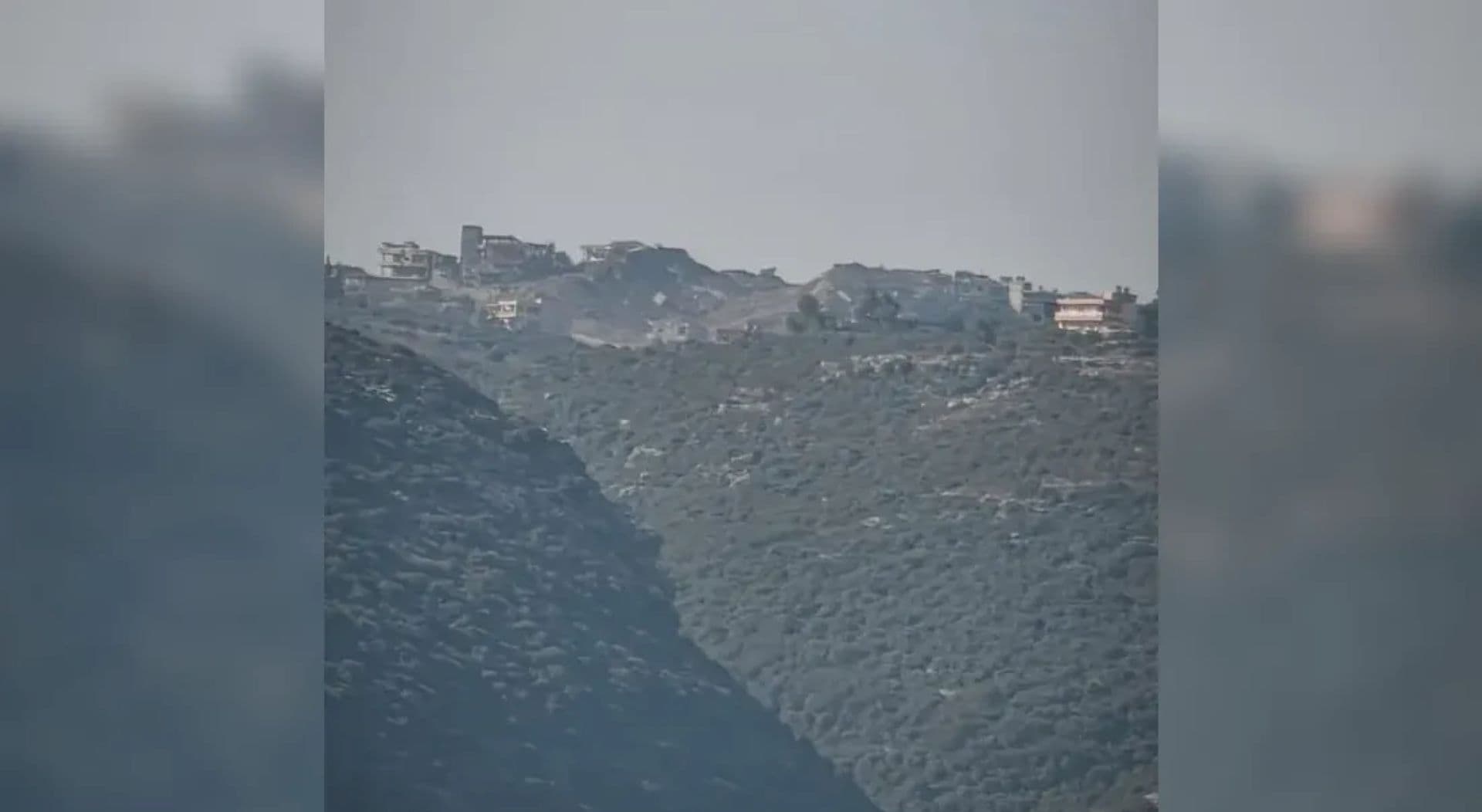 Israeli forces move toward Deir Mimas