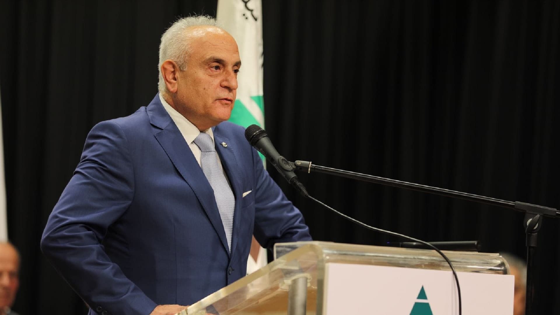 ساسين: زيارة الحكومة للجنوب تعكس رغبة الشيعة بالسلام