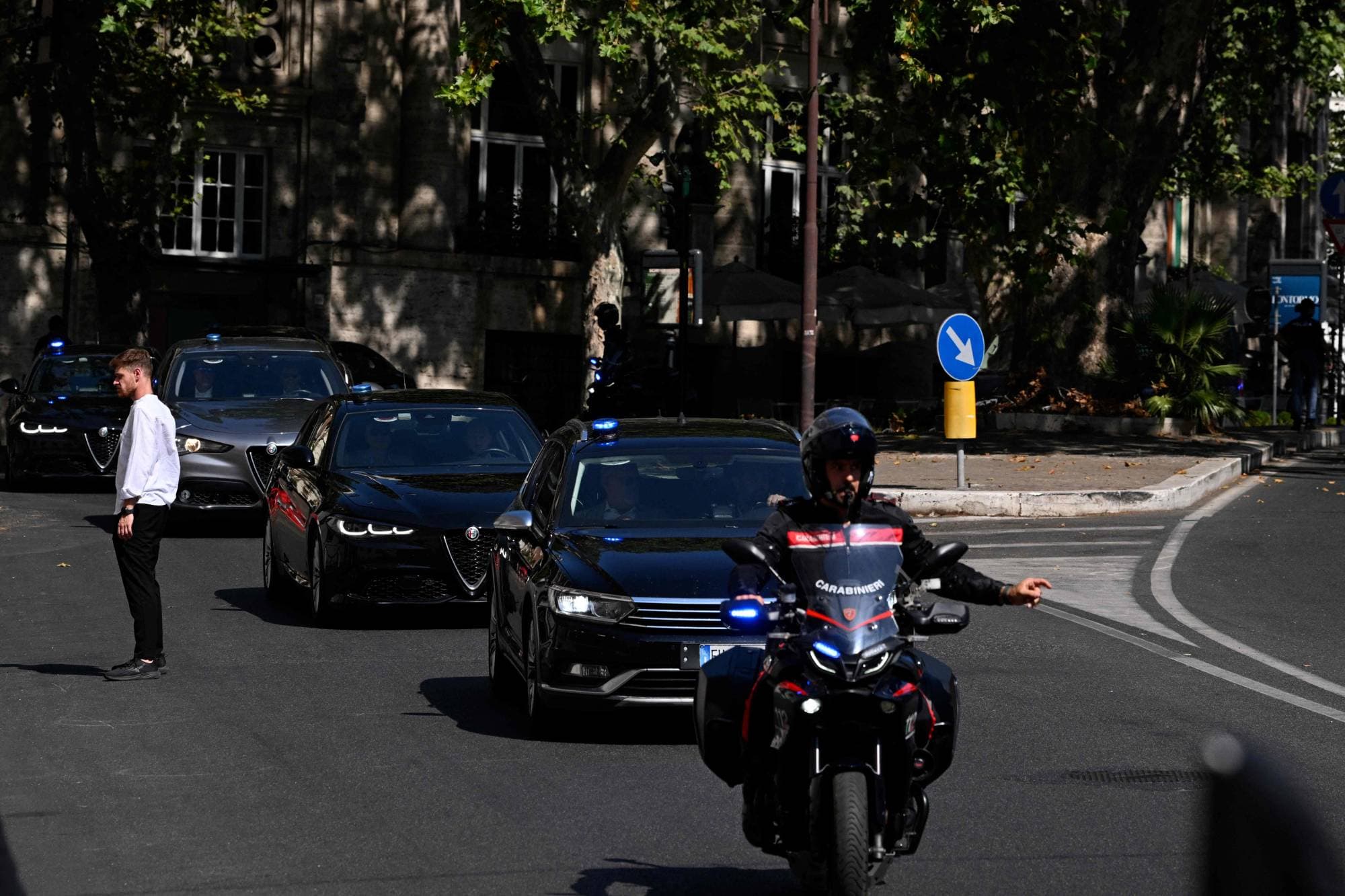 Rome hosts three parallel meetings with improved atmosphere