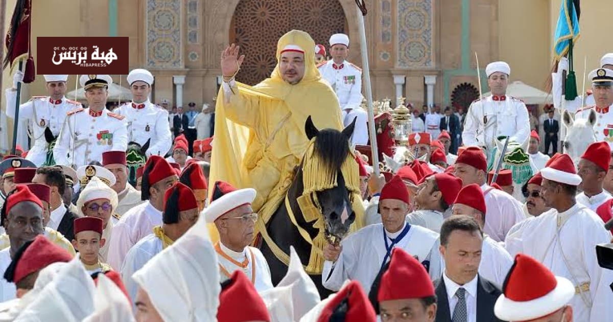 King attends Throne Day commemorations