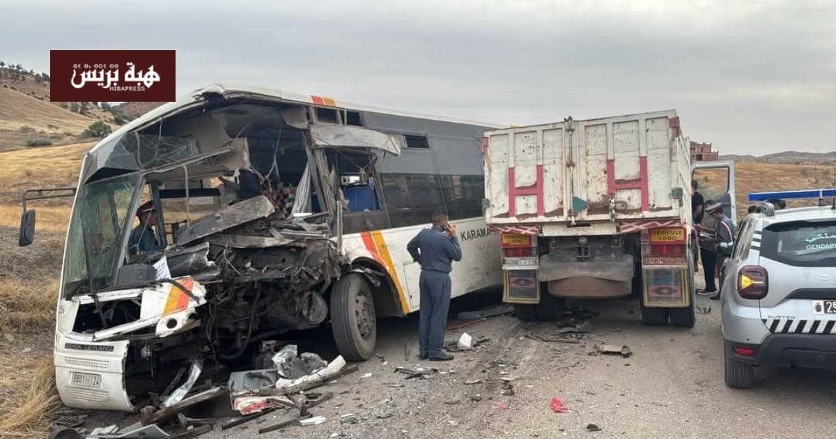 خنيفرة حادث اصطدام ينجم عنه 28 إصابة