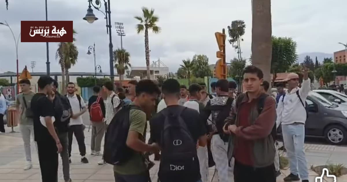 احتجاجات بسبب زيادة رسوم النقل المدرسي