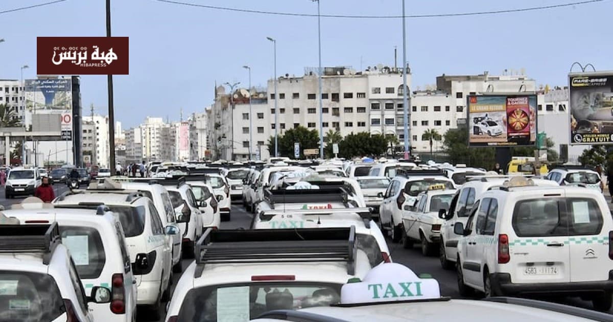 White taxis threaten strike next week