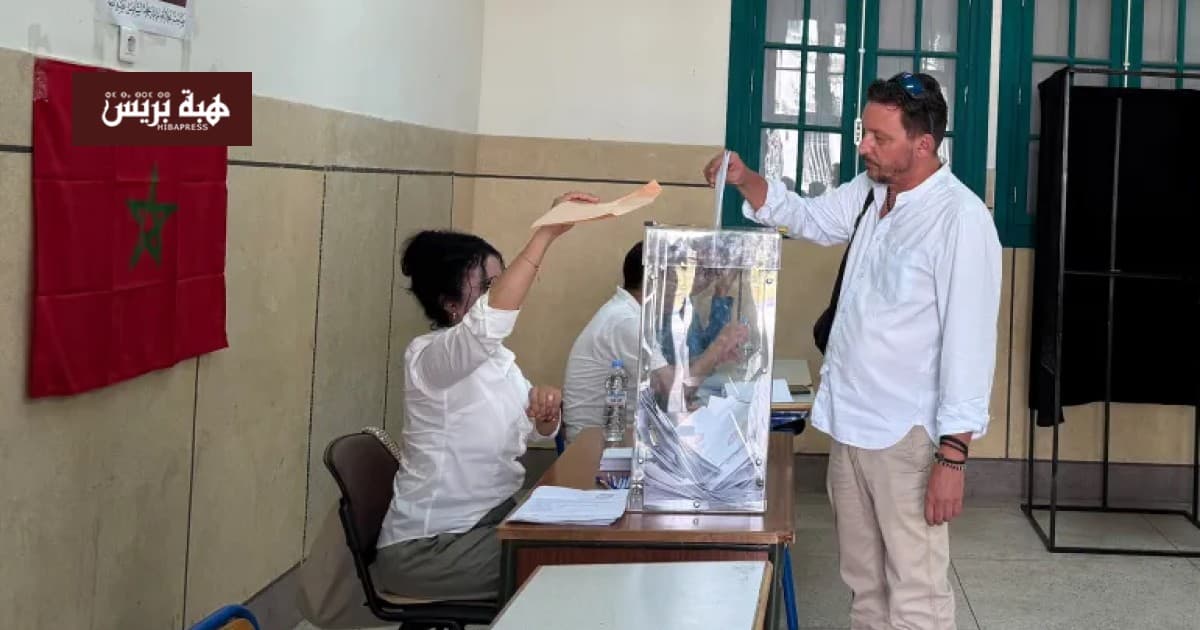 Employees go to polls after work