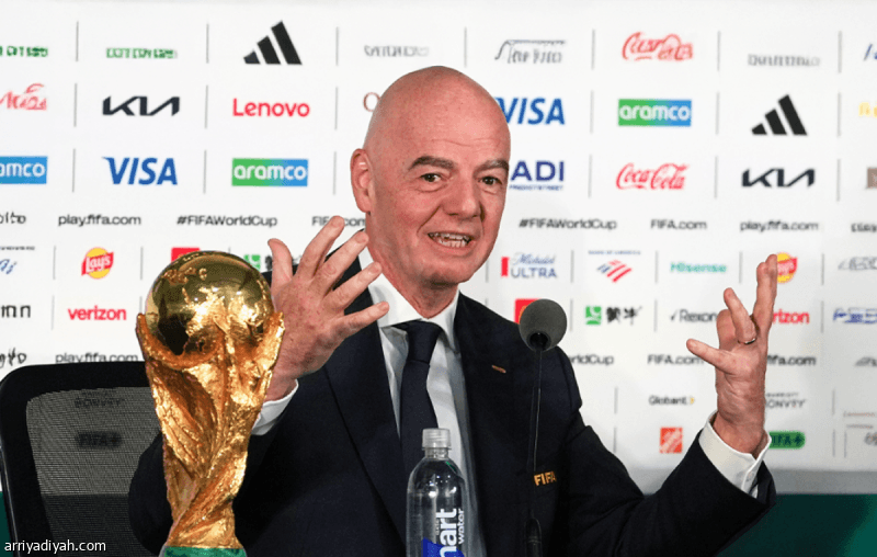فيكتور سكوير: إنفانتينو يتلاعب بلوائح فيفا