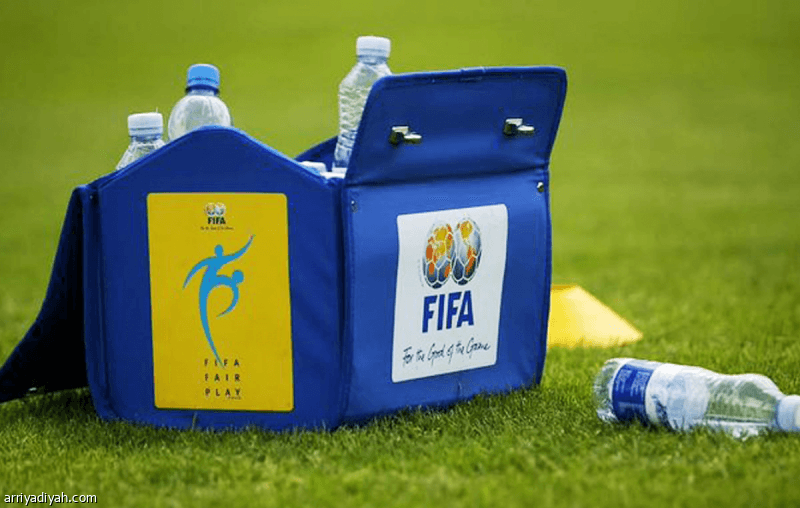 FIFA permits disposable water bottles after backlash
