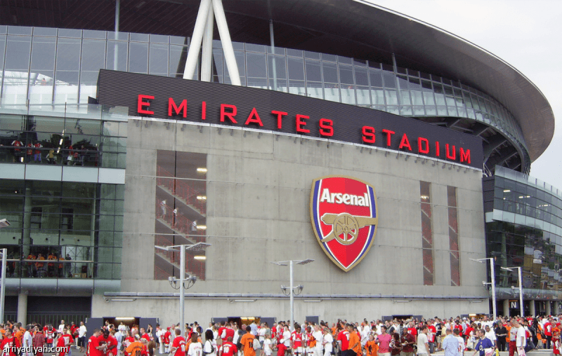Arsenal may cut 60 jobs