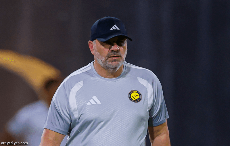 Bostikoglo seals 171 agreements with 7 clubs