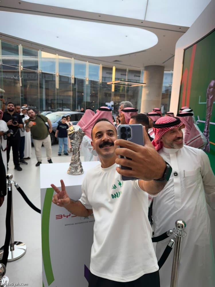 كأس الخليج تنطلق بجولة تعريفية في ساعة