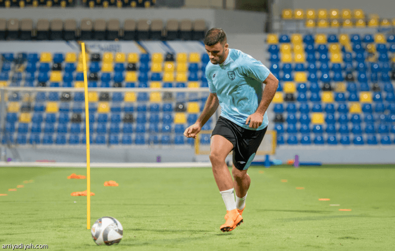 God praises him absent from Al Hilal