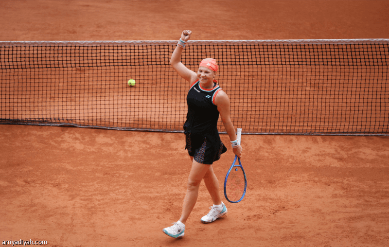 Dijas Advances to Semis at Roland Garros