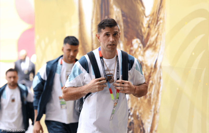 Argentina's 8 champions face Spain