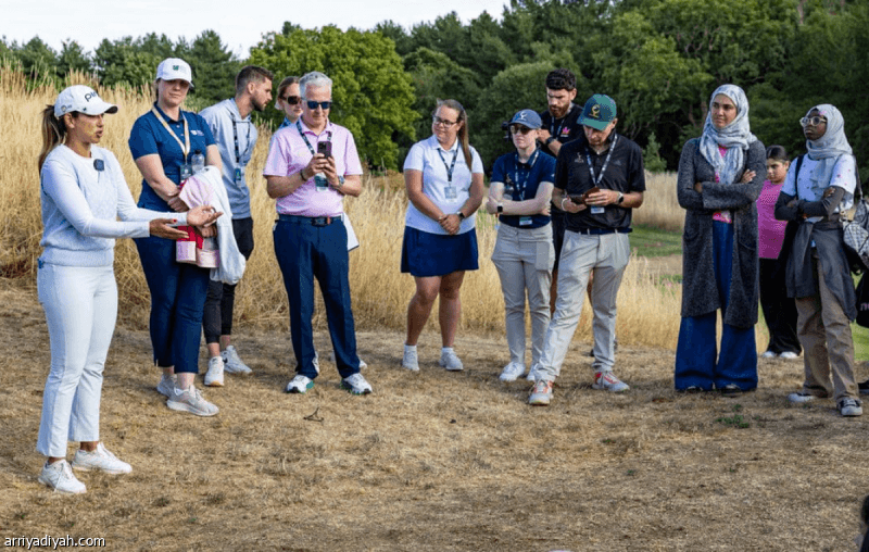 Golf Saudi teaches 280 women golf basics