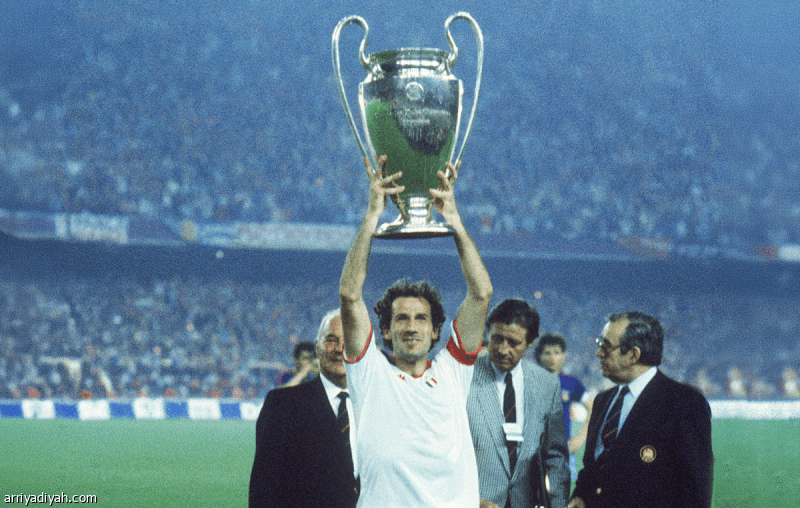 Milan honors legendary defender