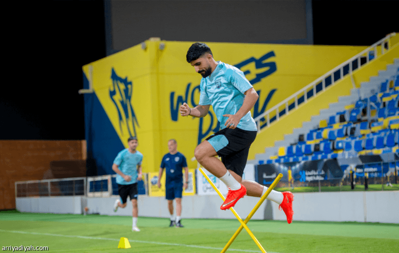 Kuwaikibi Awaits Razovic