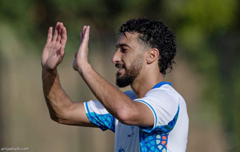 نيوم يفوز في تجاربه الثالثة