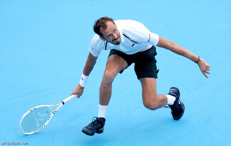 Medvedev progresses at Cincinnati; Kyrgios pulls out