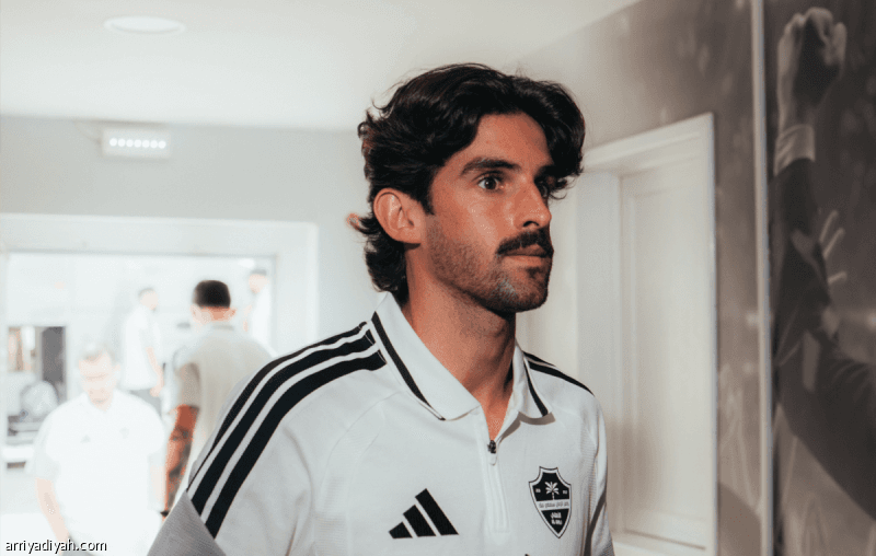 Santos fields Trinkaou against Al-Ittifaq