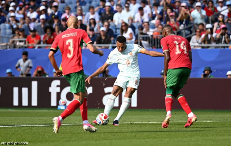 فرنسا تتأهل إلى نصف نهائي كأس العالم للمرة الثالثة على التوالي