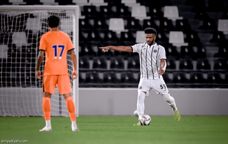 الشباب يتخطى الفيحاء