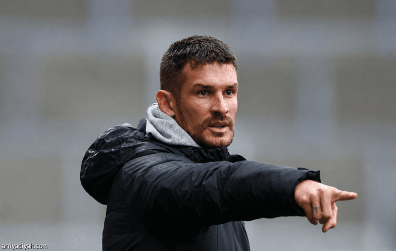 Brighton confronts managerial challenge