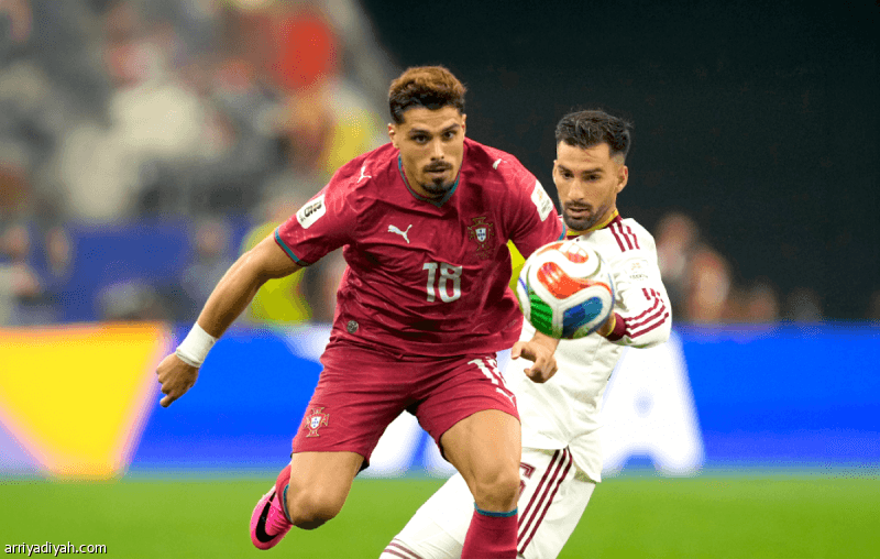 سيتي يتابع 3 أجنحة قبيل رحيل سافينيو