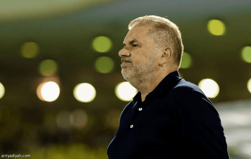 النصر يخسر كومان وغريب في العين