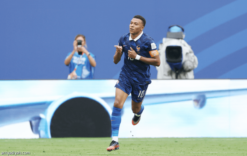 Messi overtakes Mbappé as top scorer