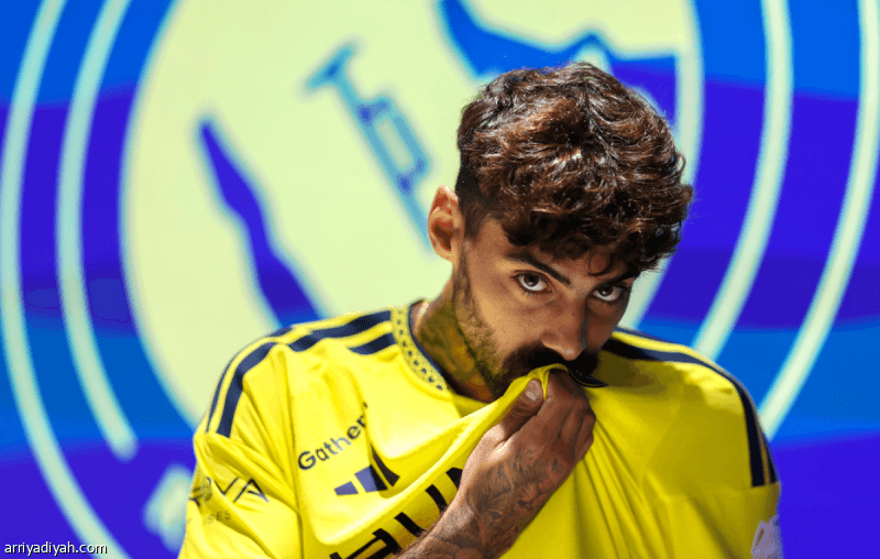 من هو أبرز صاحب القميص 11 بعد كوستا