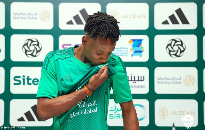 Al-Ahli completes second Houssawi loan