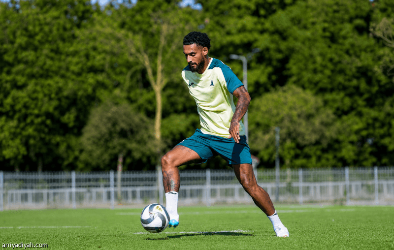 الخليج يستعد لمواجهة الهلال