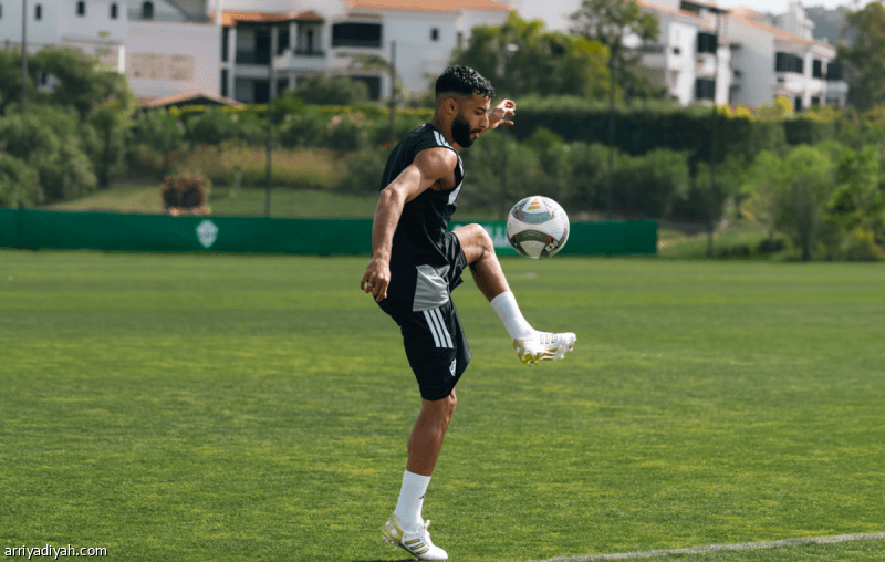 أبو الشامات يفحص إصابة جيماريش الجمعة