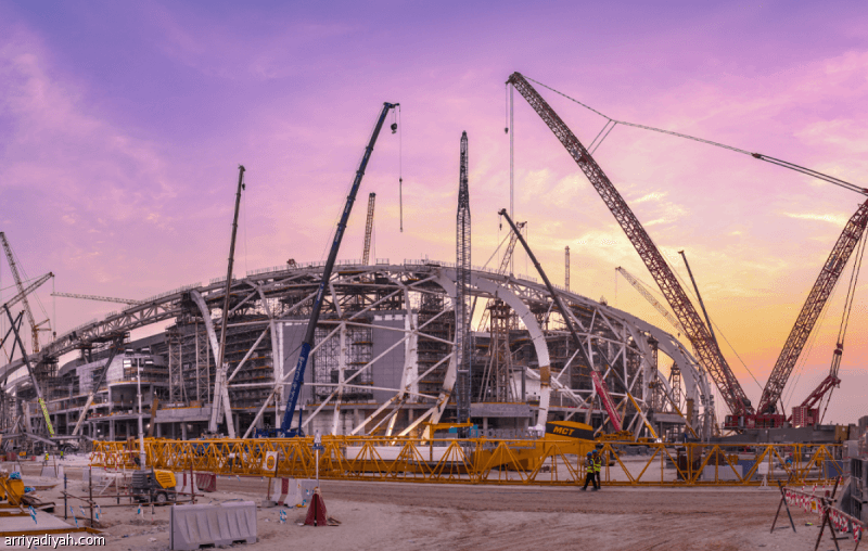 92 cranes reach Aramco Stadium