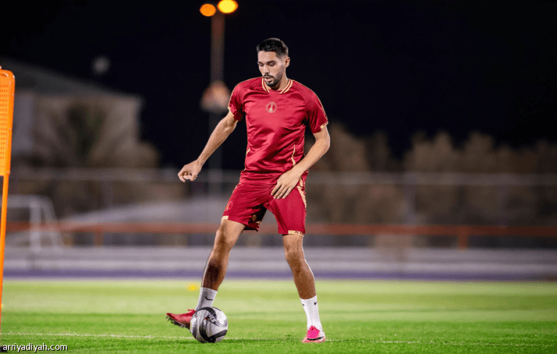 Dominguez Aims for Break Victory