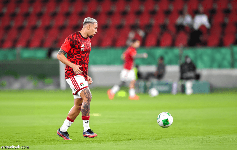 الأبيض يتجنب التصريح قبل نهائي خليجي 27