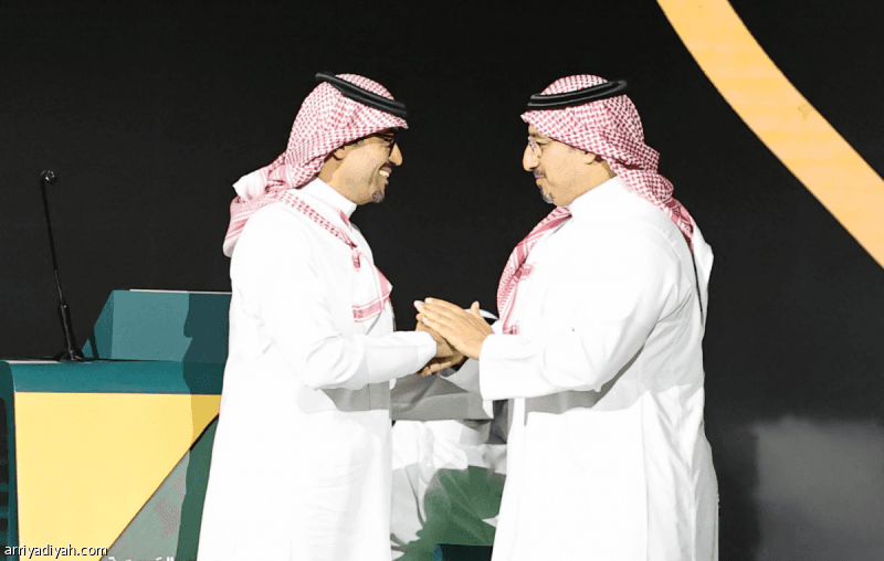 Al-Razza Holds Talks with Al-Mishel for Two Hours