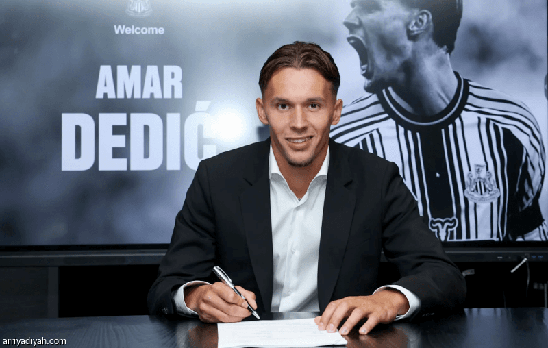 Newcastle adds Didicit to squad