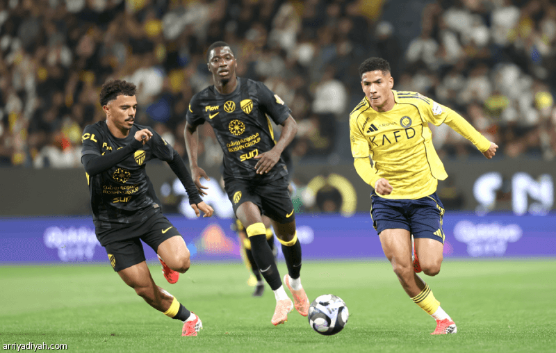 الاتحاد والنصر يترقبون أول ظهور