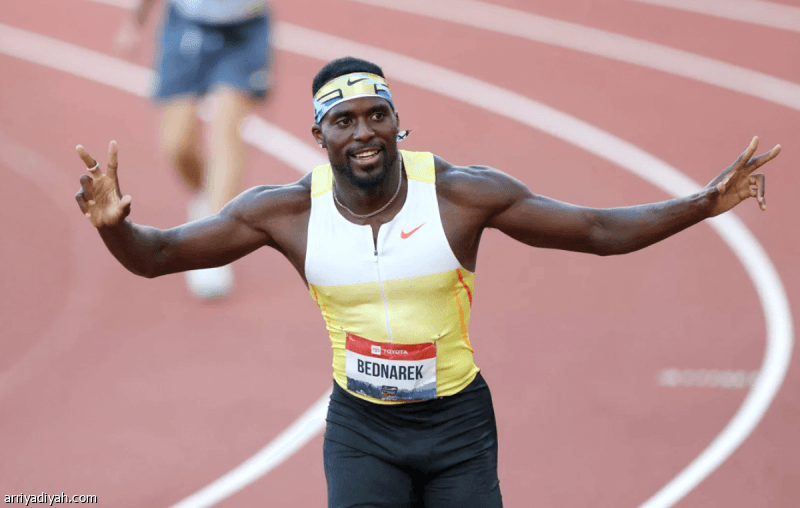 Bidnarek beats Tibogu in 200m