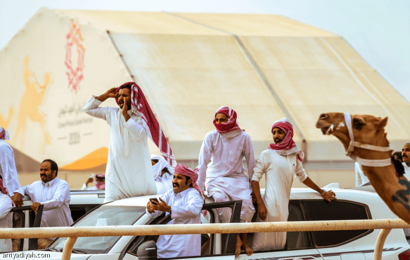الزعيم يحقق كأس الحقايق بثلاثية