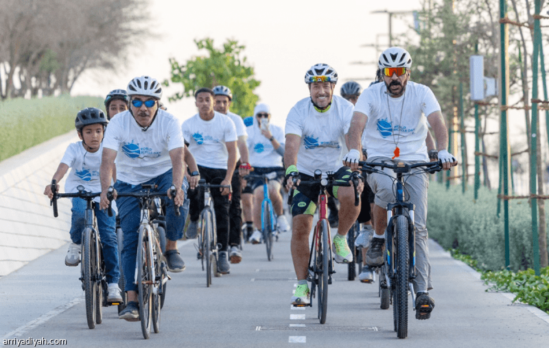 700 cyclists mark Bike Day