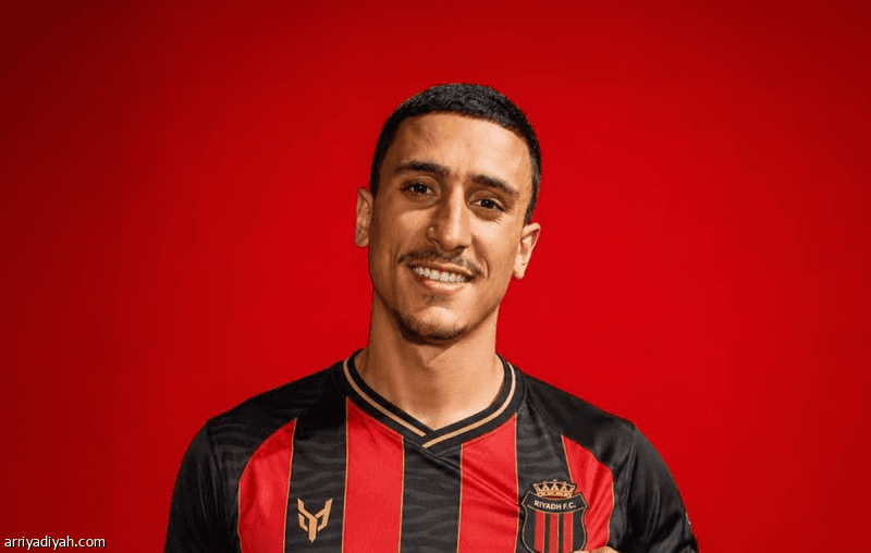 Details on Riyadh's new defender Rodrigo Escal
