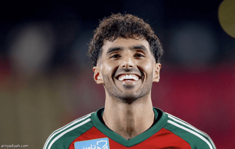 مراجعة شروط مغادرة العتيبي